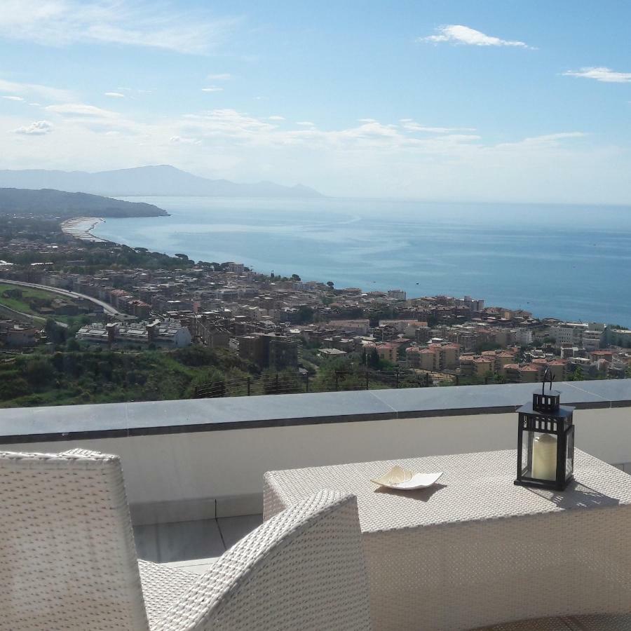 Villa Treglia B&B Formia Extérieur photo