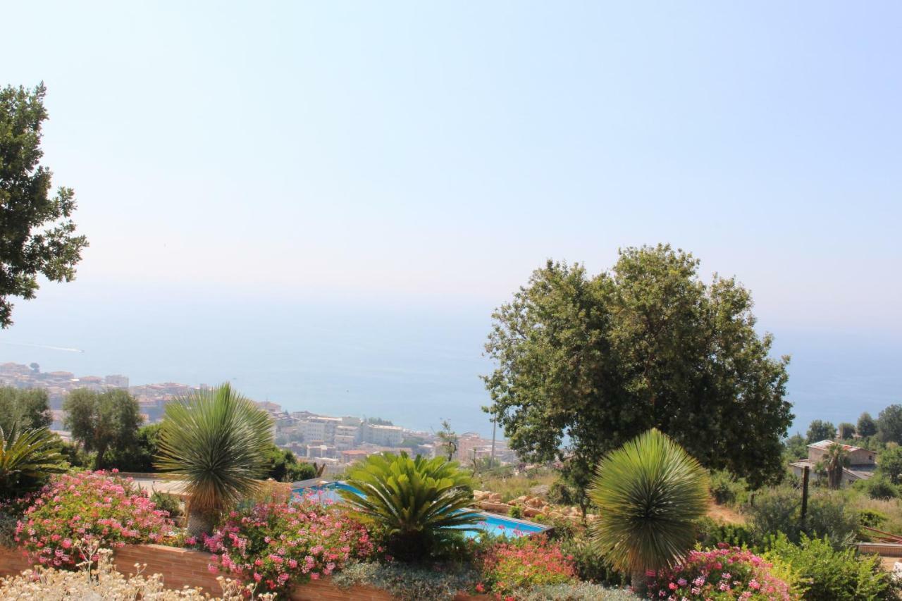 Villa Treglia B&B Formia Extérieur photo